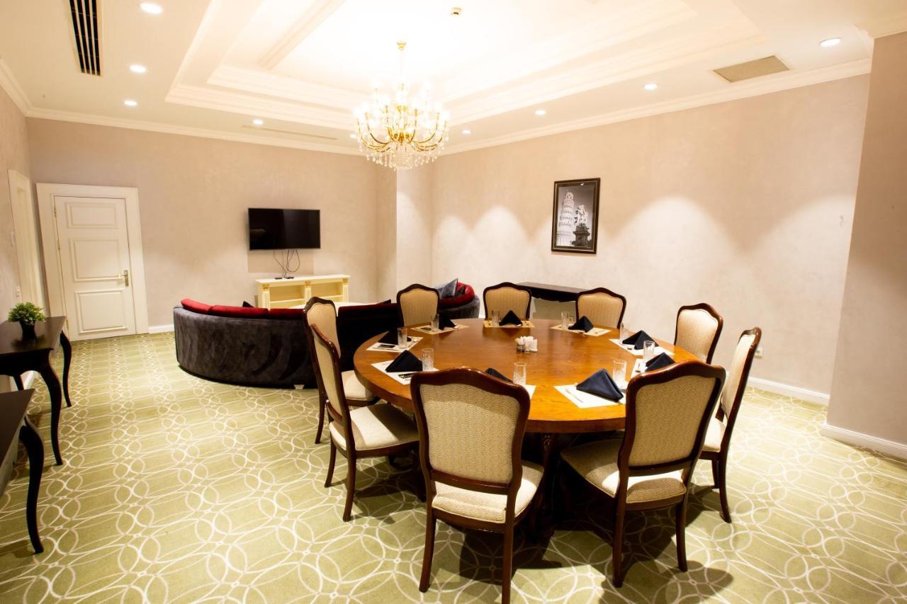 Rixos President Hotel Astana Kültér fotó