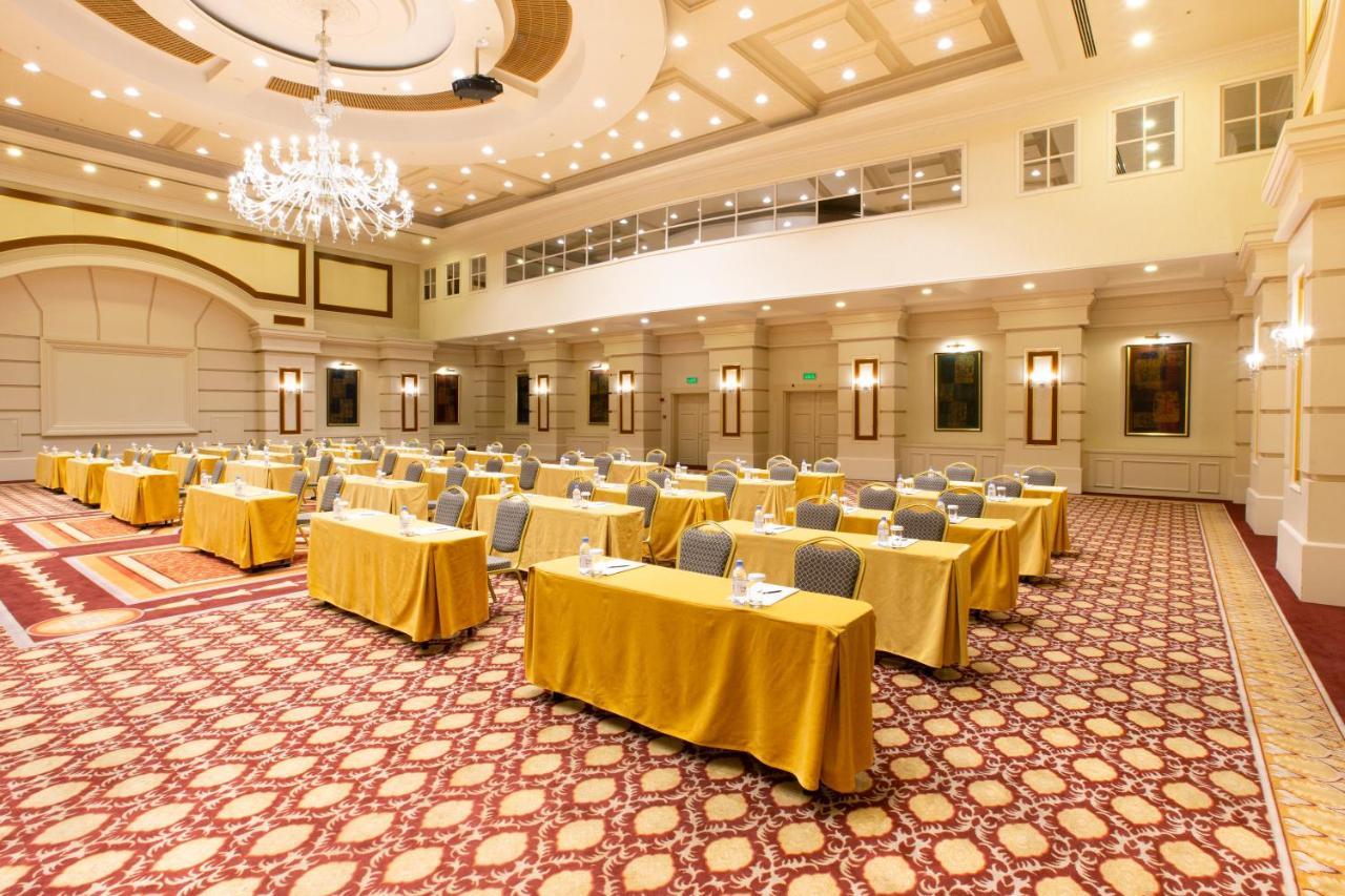 Rixos President Hotel Astana Kültér fotó