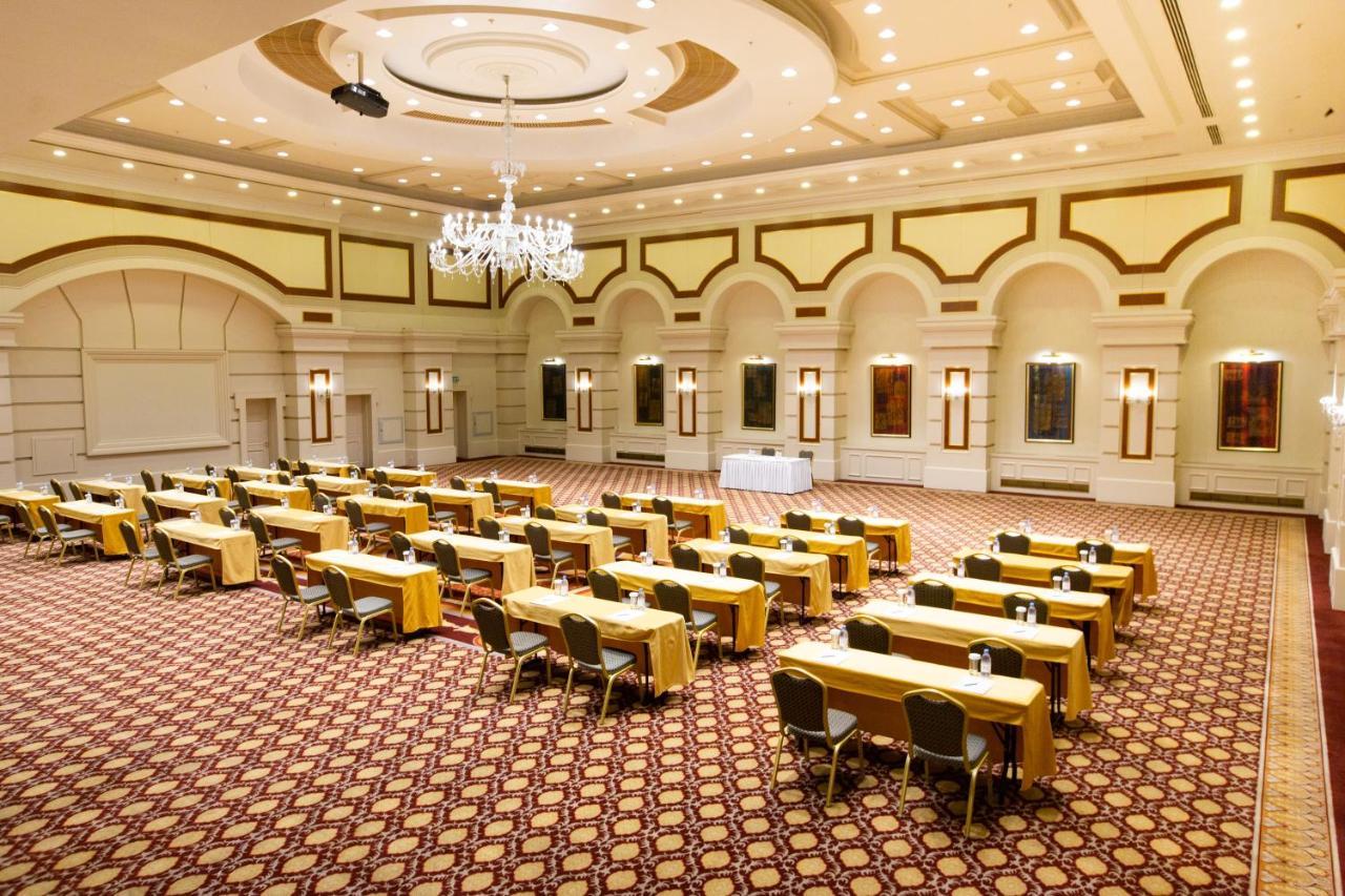 Rixos President Hotel Astana Kültér fotó