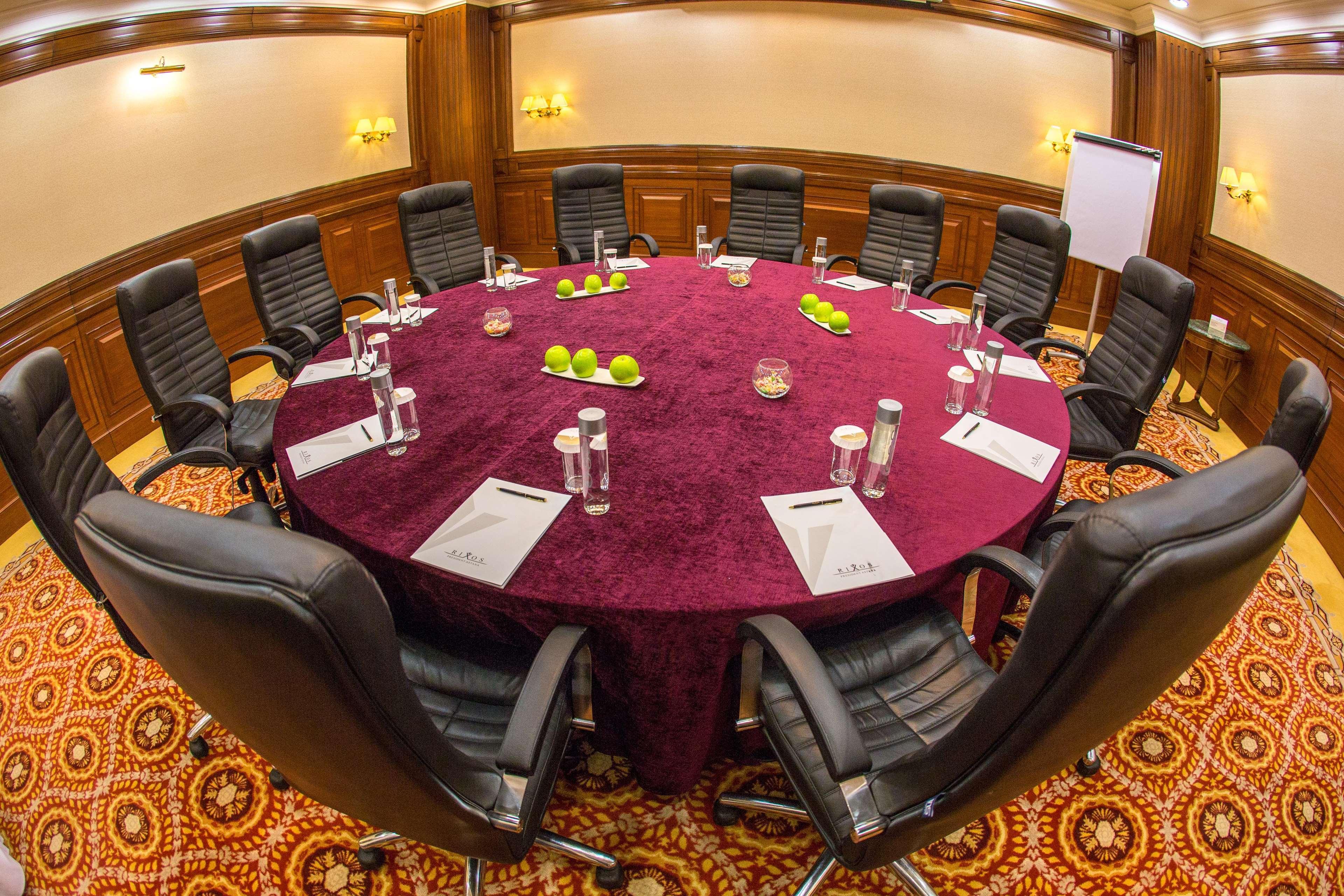 Rixos President Hotel Astana Kültér fotó