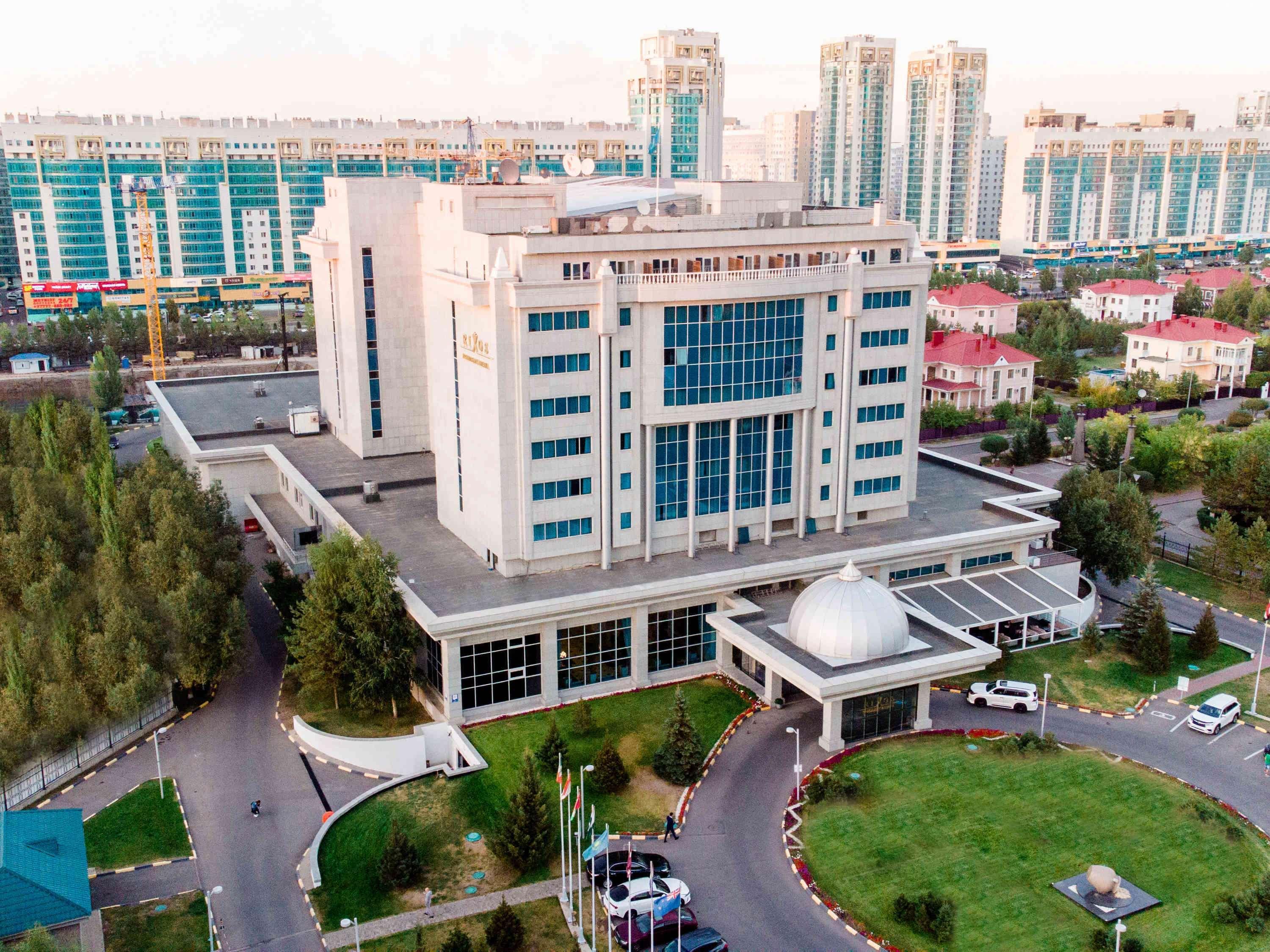 Rixos President Hotel Astana Kültér fotó