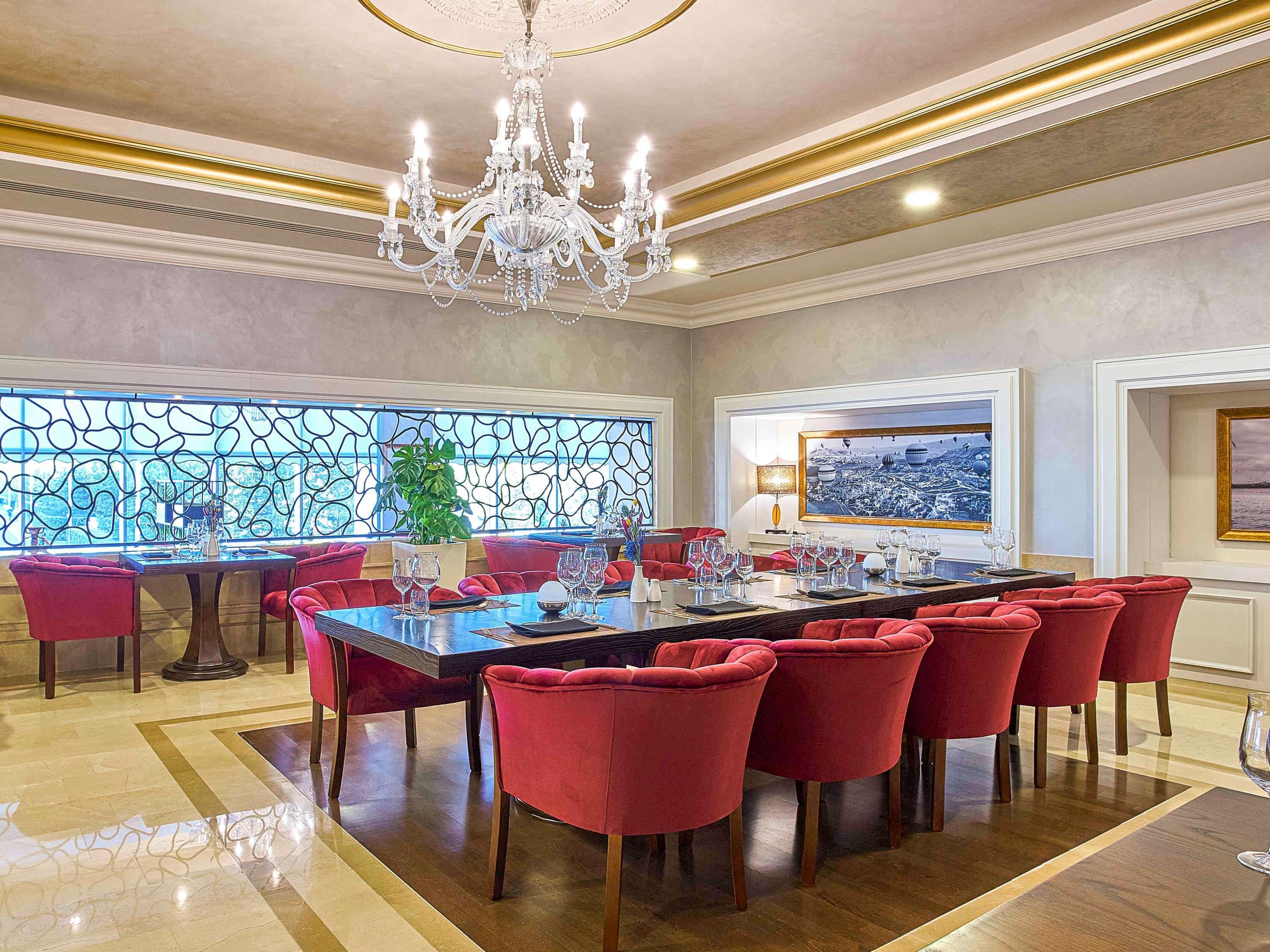 Rixos President Hotel Astana Kültér fotó