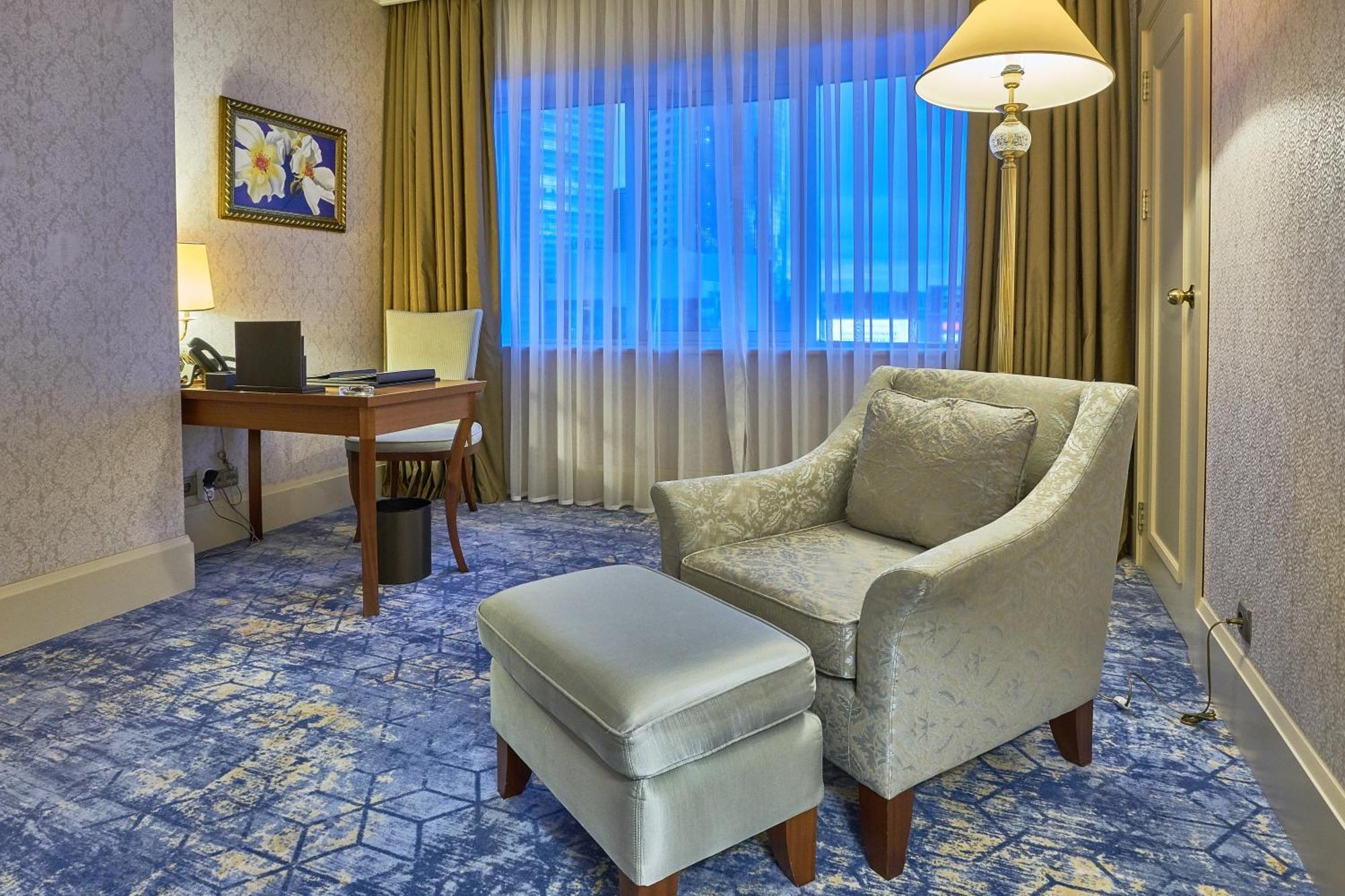 Rixos President Hotel Astana Kültér fotó