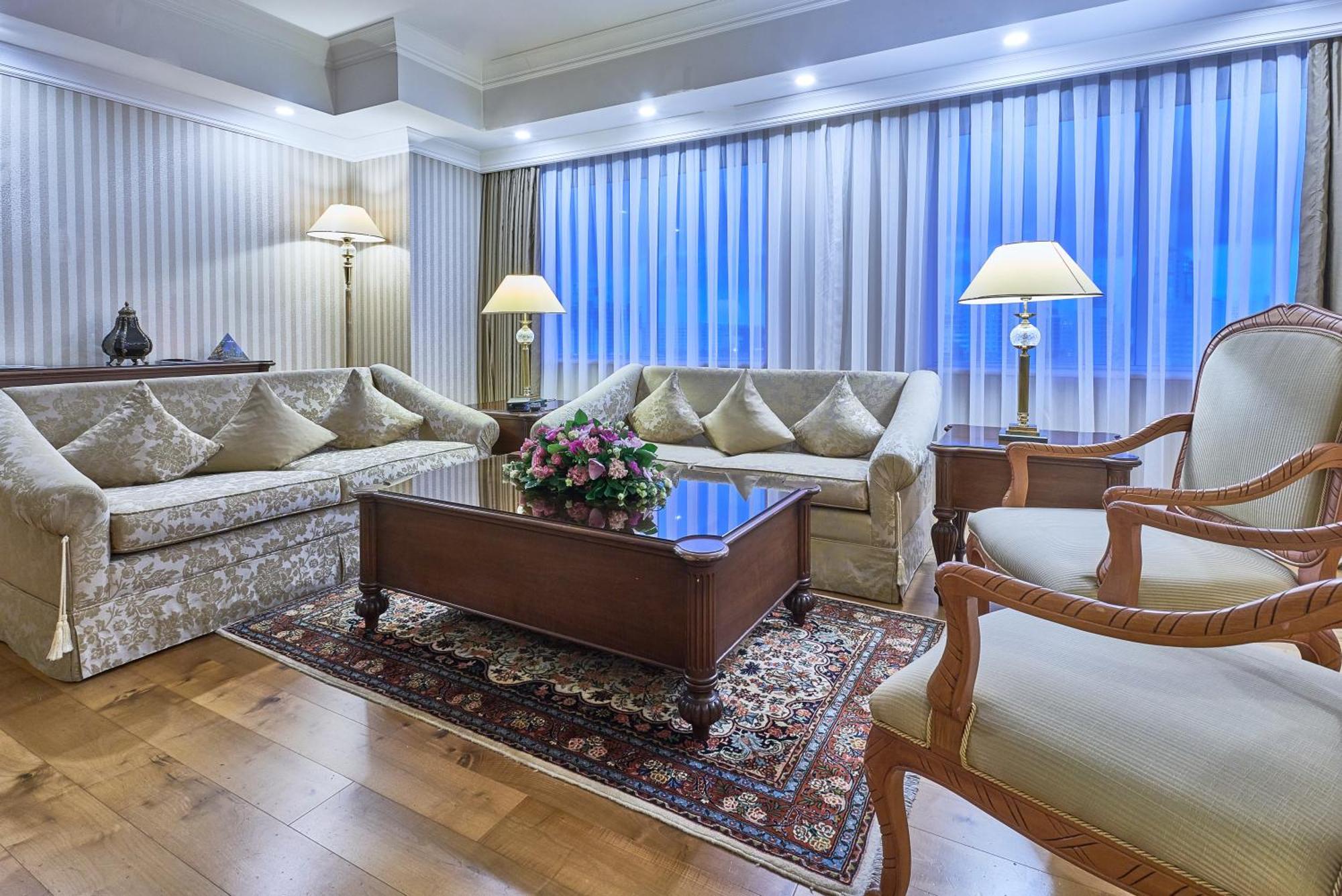 Rixos President Hotel Astana Kültér fotó